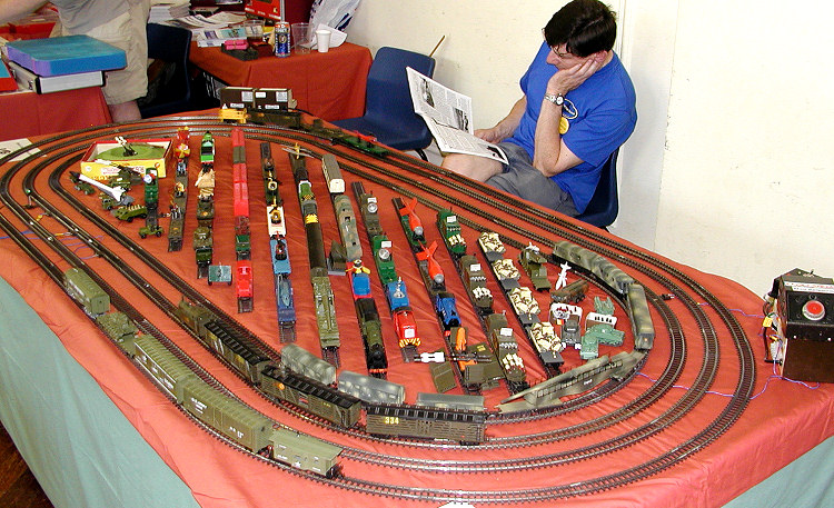 Bachmann Layouts Plans n scale train specifications